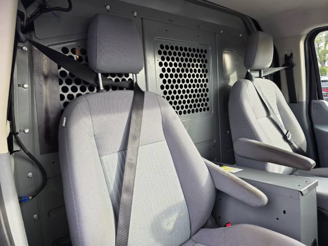 Used 2016 Ford Transit 150 130 Low Roof RWD image 13