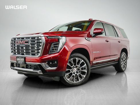 Used 2025 GMC Yukon Denali w/ Sun & Power Step Package AWD/4WD image 1