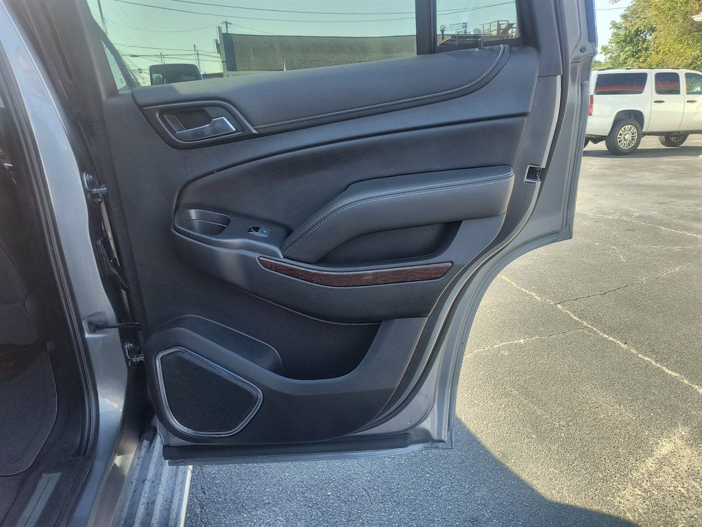 Used 2020 GMC Yukon SLT AWD/4WD image 29
