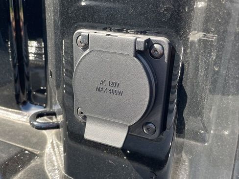 Used 2025 GMC Sierra 1500 Elevation AWD/4WD image 13