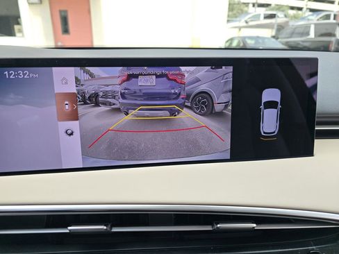 New 2026 Genesis GV70 2.5T Select AWD/4WD image 16