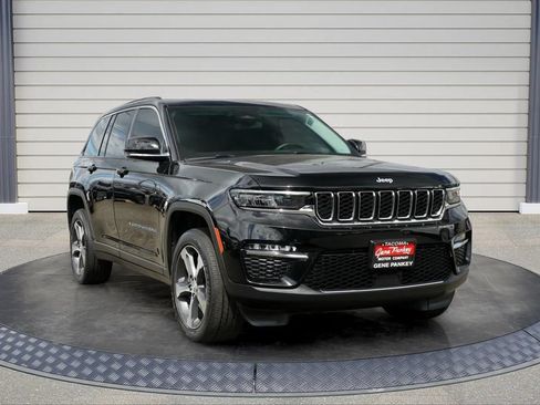 Used 2022 Jeep Grand Cherokee Limited 4xe AWD/4WD image 1