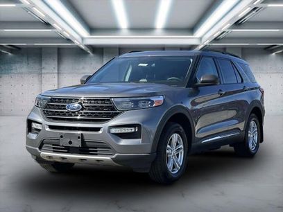 Used 2021 Ford Explorer XLT w/ Equipment Group 202A