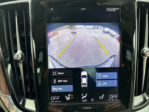 Used 2020 Volvo S60 T5 Momentum w/ Advanced Package image 29