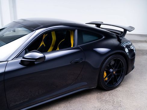 Used 2026 Porsche 911 Carrera GTS RWD image 8