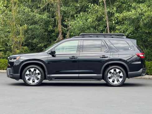 New 2026 Honda Pilot Elite image 3