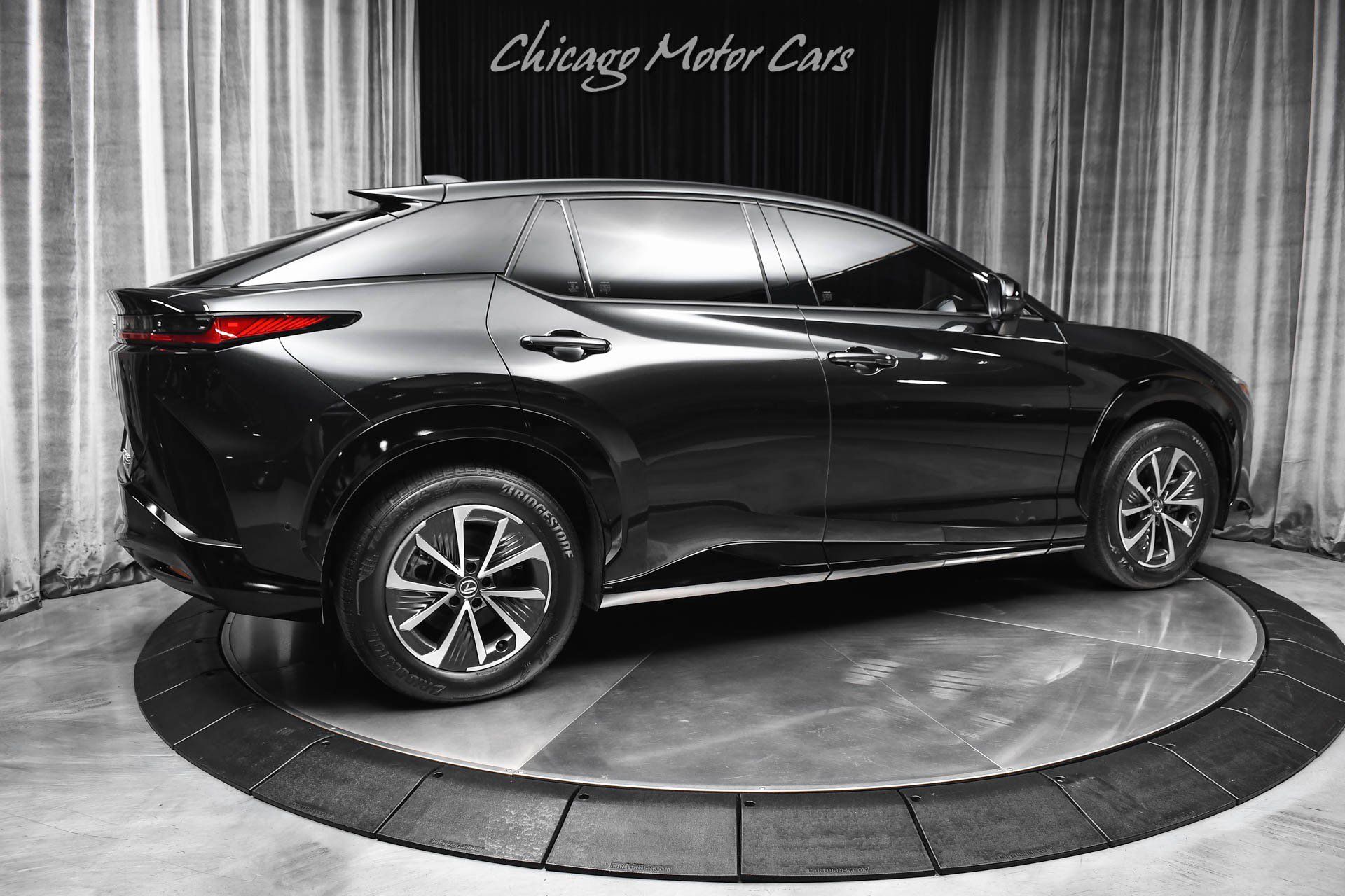 Used 2024 Lexus RZ 450e Premium w/ Technology Package AWD/4WD image 5