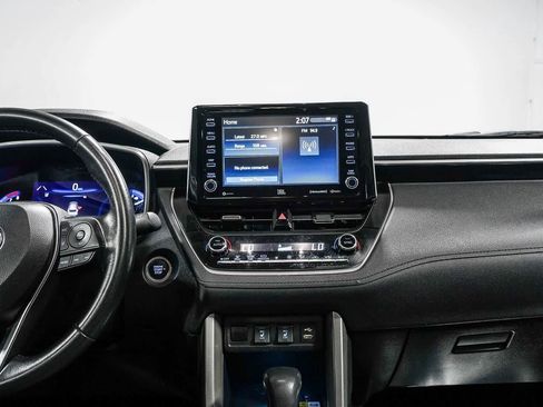 Certified 2022 Toyota Corolla Cross XLE w/ Convenience Package AWD/4WD image 13