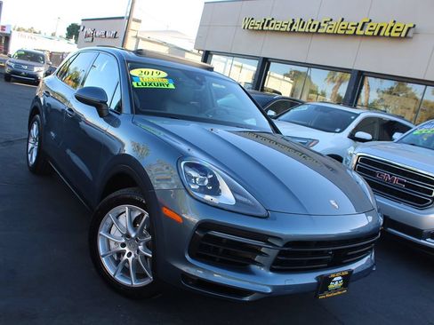 Used 2019 Porsche Cayenne AWD/4WD image 38
