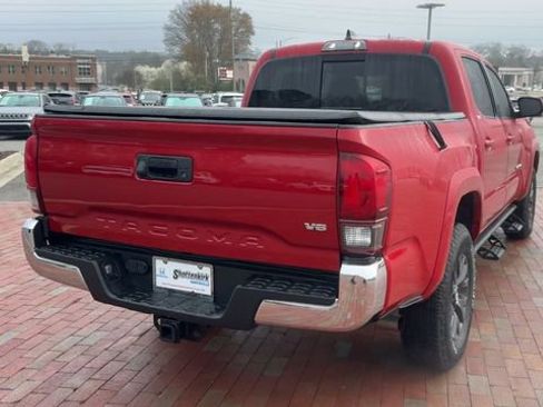 Used 2023 Toyota Tacoma SR5 image 2