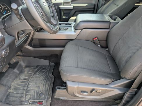 Used 2016 Ford F150 XLT w/ Equipment Group 302A Luxury AWD/4WD image 14