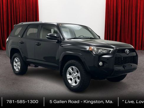 Used 2017 Toyota 4Runner SR5 Premium AWD/4WD image 3