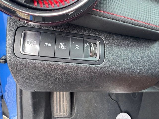 Used 2025 Chevrolet Equinox RS AWD/4WD image 24
