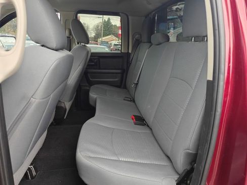 Used 2019 RAM 1500 Express image 10