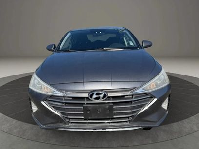 Used 2019 Hyundai Elantra SE w/ Cargo Package