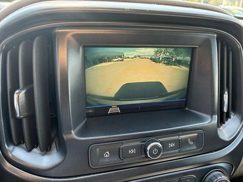 Used 2019 Chevrolet Colorado W/T RWD image 20