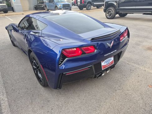 Used 2017 Chevrolet Corvette Stingray Coupe w/ 1LT RWD image 15