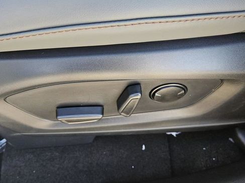 New 2026 Ford Explorer Active w/ Active Comfort Package image 27
