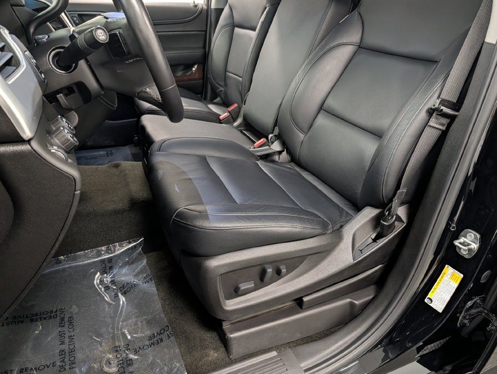 Used 2018 GMC Yukon XL SLE w/ Convenience Package AWD/4WD image 12