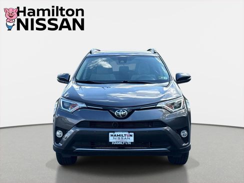 Used 2017 Toyota RAV4 XLE AWD/4WD image 6
