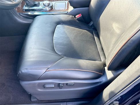 Used 2017 Nissan Armada SL w/ Moonroof Package image 21