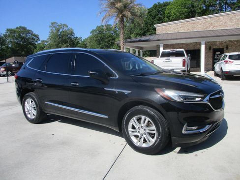 Used 2018 Buick Enclave Essence image 21