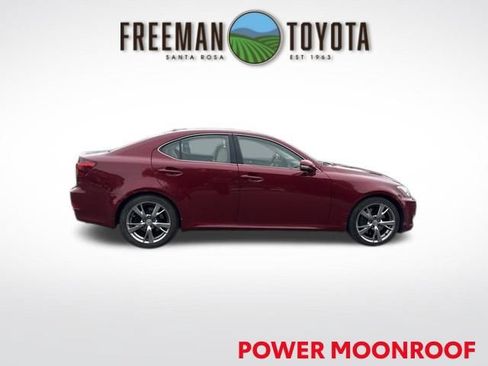 Used 2009 Lexus IS 350 w/ Premium Pkg RWD image 4