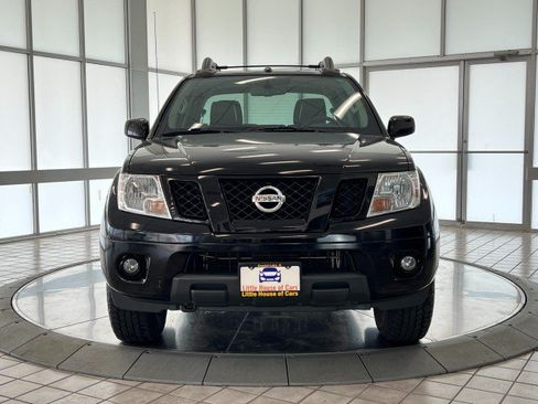 Used 2012 Nissan Frontier PRO-4X w/ Pro-4x Luxury Pkg AWD/4WD image 2
