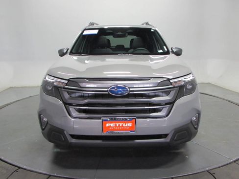 Used 2026 Subaru Forester Premium AWD/4WD image 2