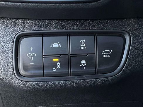 Used 2019 Hyundai Santa Fe Ultimate w/ Cargo Package image 10