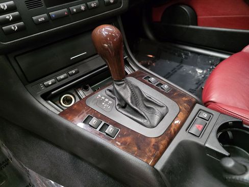 Used 2001 BMW 330Ci Coupe image 27