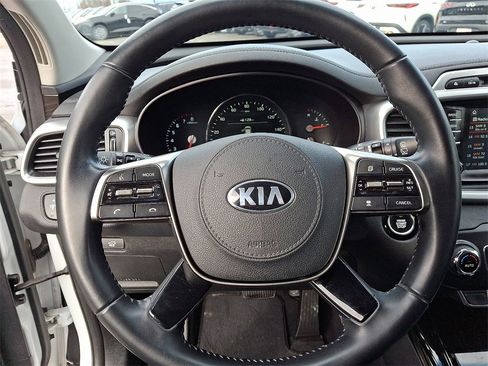 Used 2019 Kia Sorento EX image 19