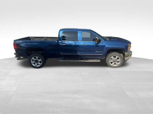 Used 2017 Chevrolet Silverado 2500 LTZ w/ Duramax Plus Package AWD/4WD image 2
