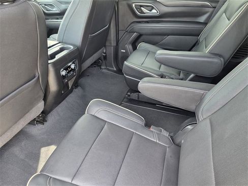 Used 2022 GMC Yukon SLT image 19