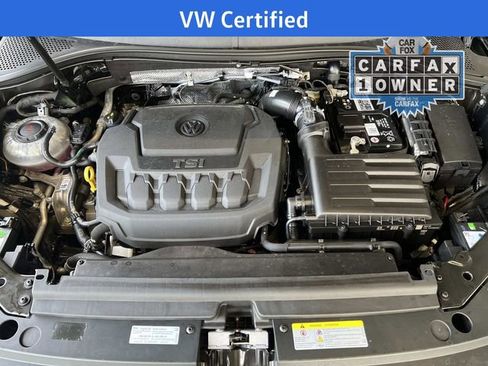 Certified 2023 Volkswagen Tiguan SEL R-Line image 32