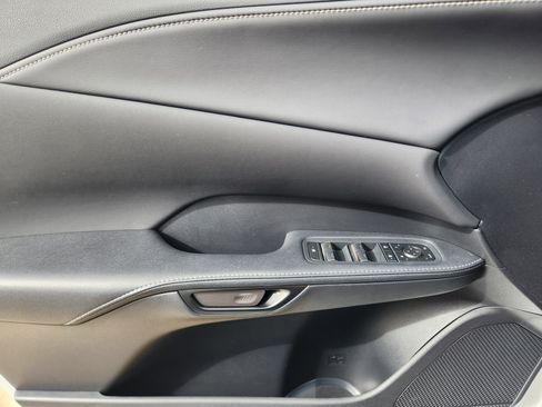 Used 2025 Lexus RX 350 Premium w/ Accessory Package (Z1) image 27