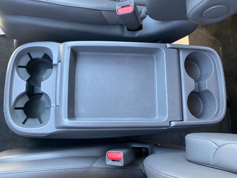 Used 2013 Honda Odyssey Touring Elite image 20