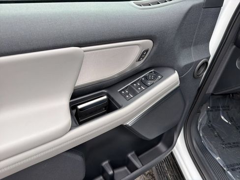 New 2026 Ford Expedition Max Active RWD image 16