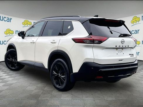 Used 2023 Nissan Rogue SV w/ SV Premium B Package AWD/4WD image 4