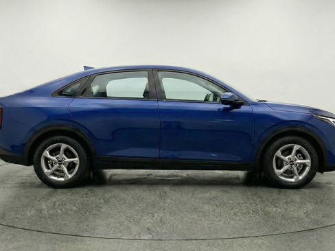 Used 2025 Kia K4 LXS image 11