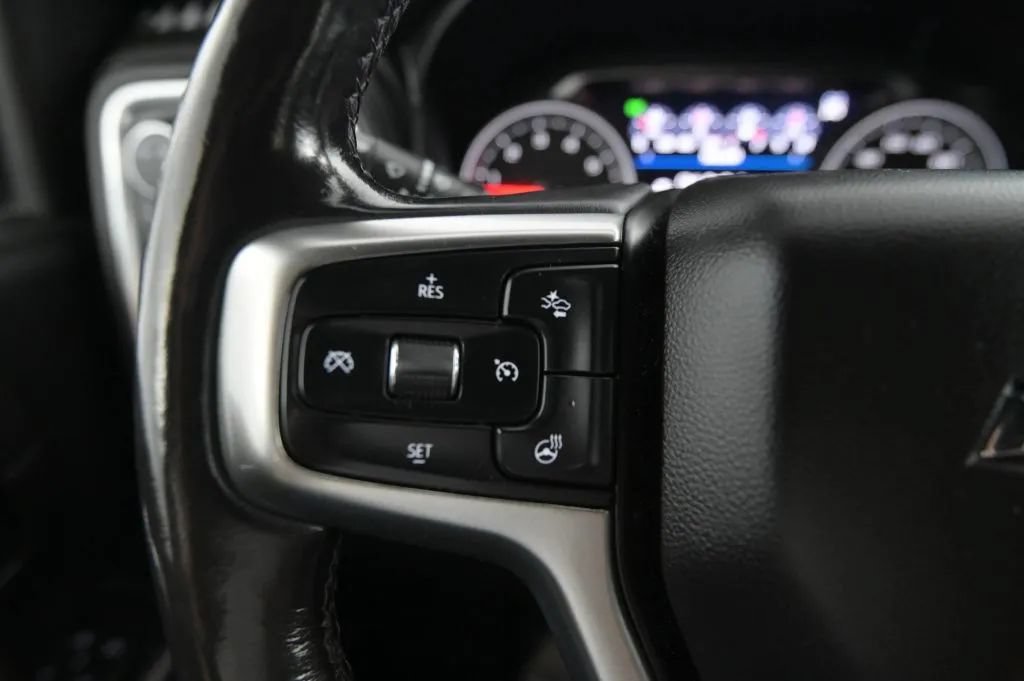 Used 2020 Chevrolet Silverado 2500 LTZ w/ Technology Package AWD/4WD image 39