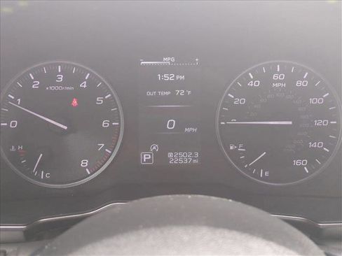 Certified 2025 Subaru Outback Onyx Edition AWD/4WD image 11