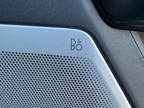 New 2026 Ford F250 Platinum w/ FX4 Off-Road Package image 19