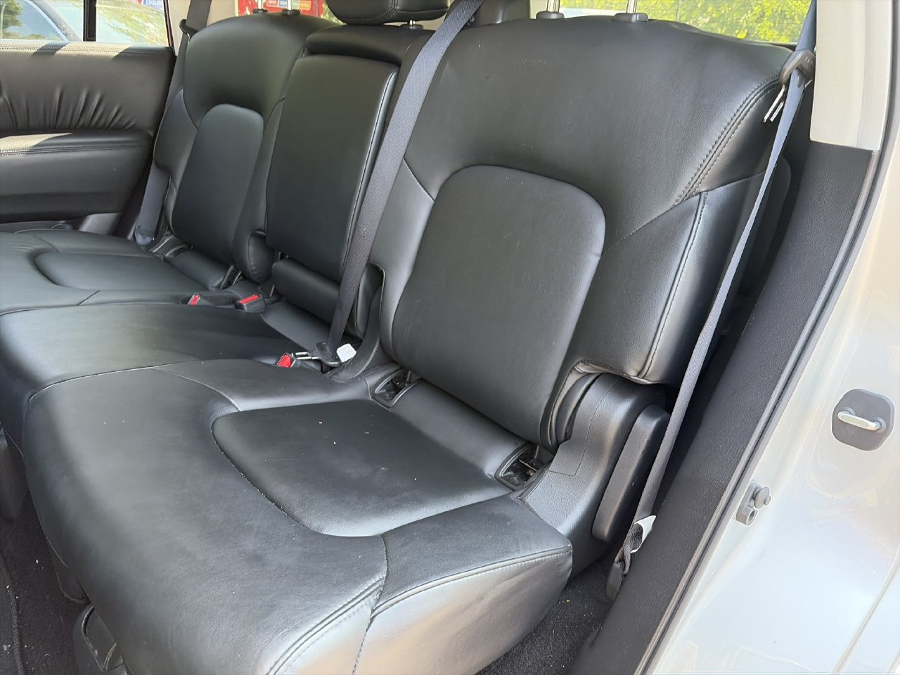 Used 2024 Nissan Armada SV AWD/4WD image 23