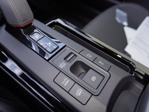 New 2026 Toyota Prius Plug-In Hybrid image 17