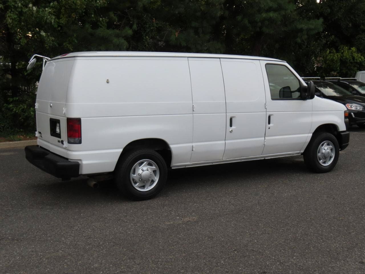 Used 2012 Ford E-150 and Econoline 150 RWD image 6