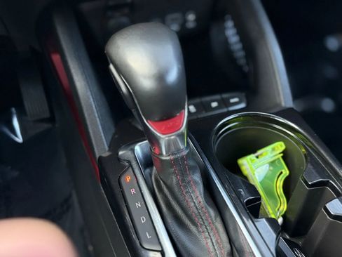 Used 2023 Chevrolet TrailBlazer RS image 34