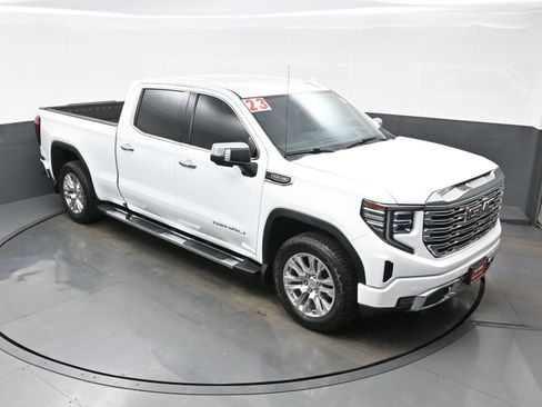 Used 2023 GMC Sierra 1500 Denali w/ Technology Package AWD/4WD image 33
