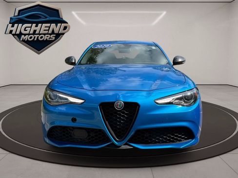 Used 2020 Alfa Romeo Giulia AWD w/ Quick Order Package 22J Sport image 9