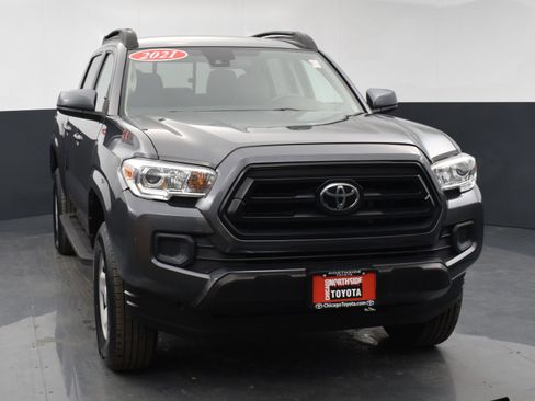 Used 2021 Toyota Tacoma SR image 7